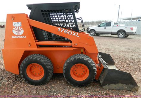 Daewoo Skid Steer Loader 